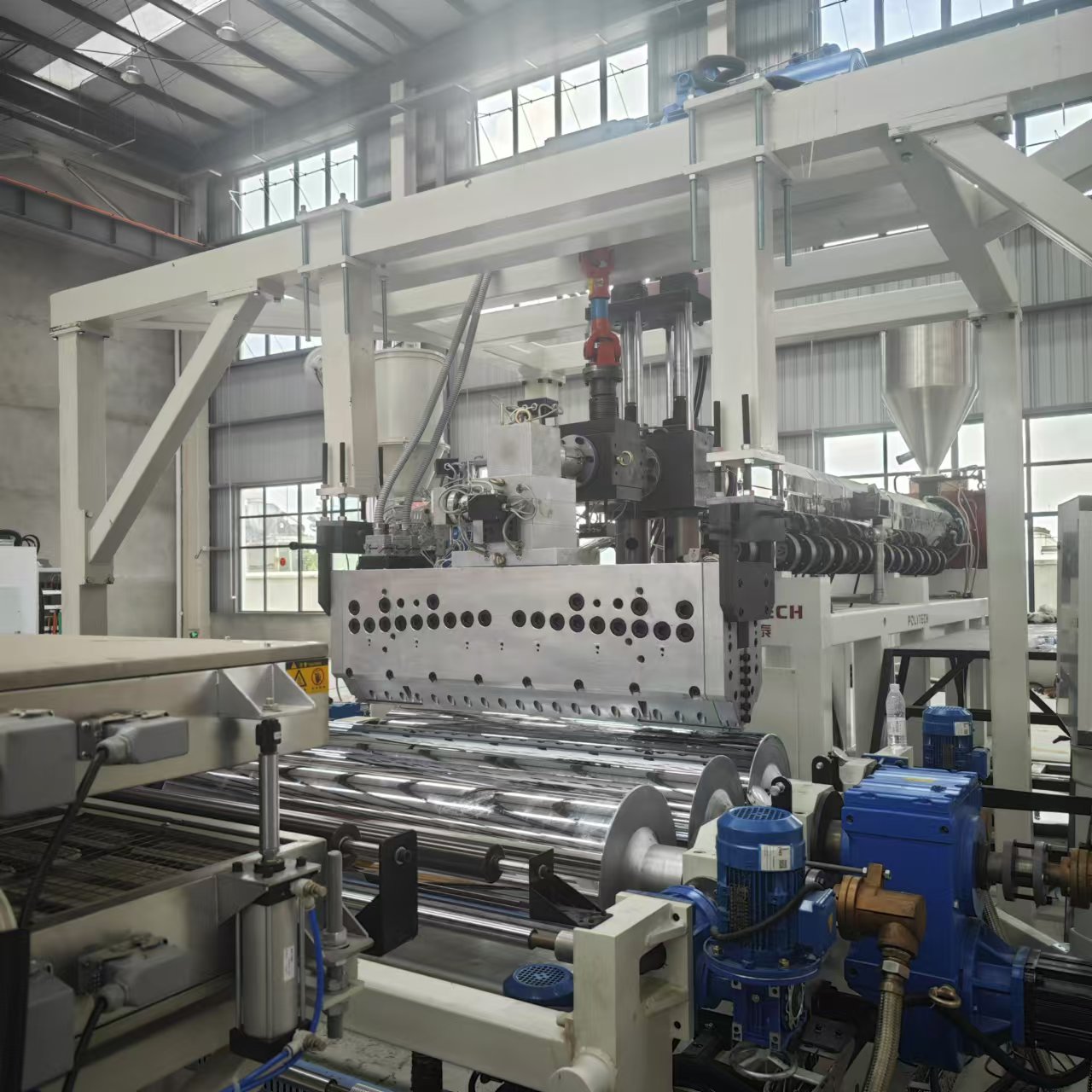 PC Wave Tile Extrusion Line